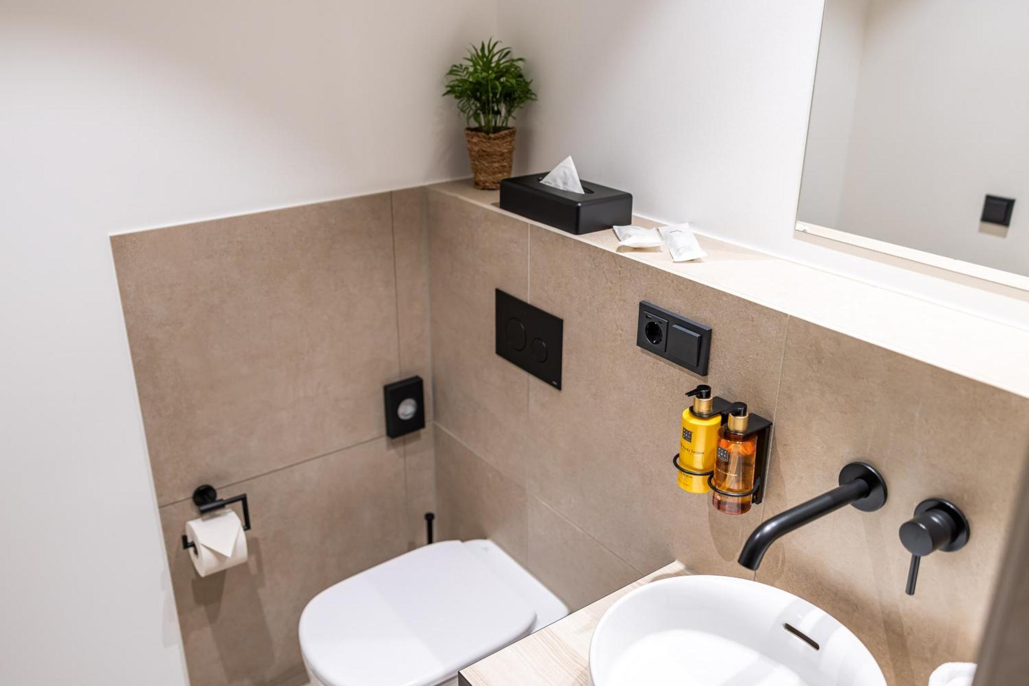Platzhirsch Living Hotel Kelsterbach Luaran gambar