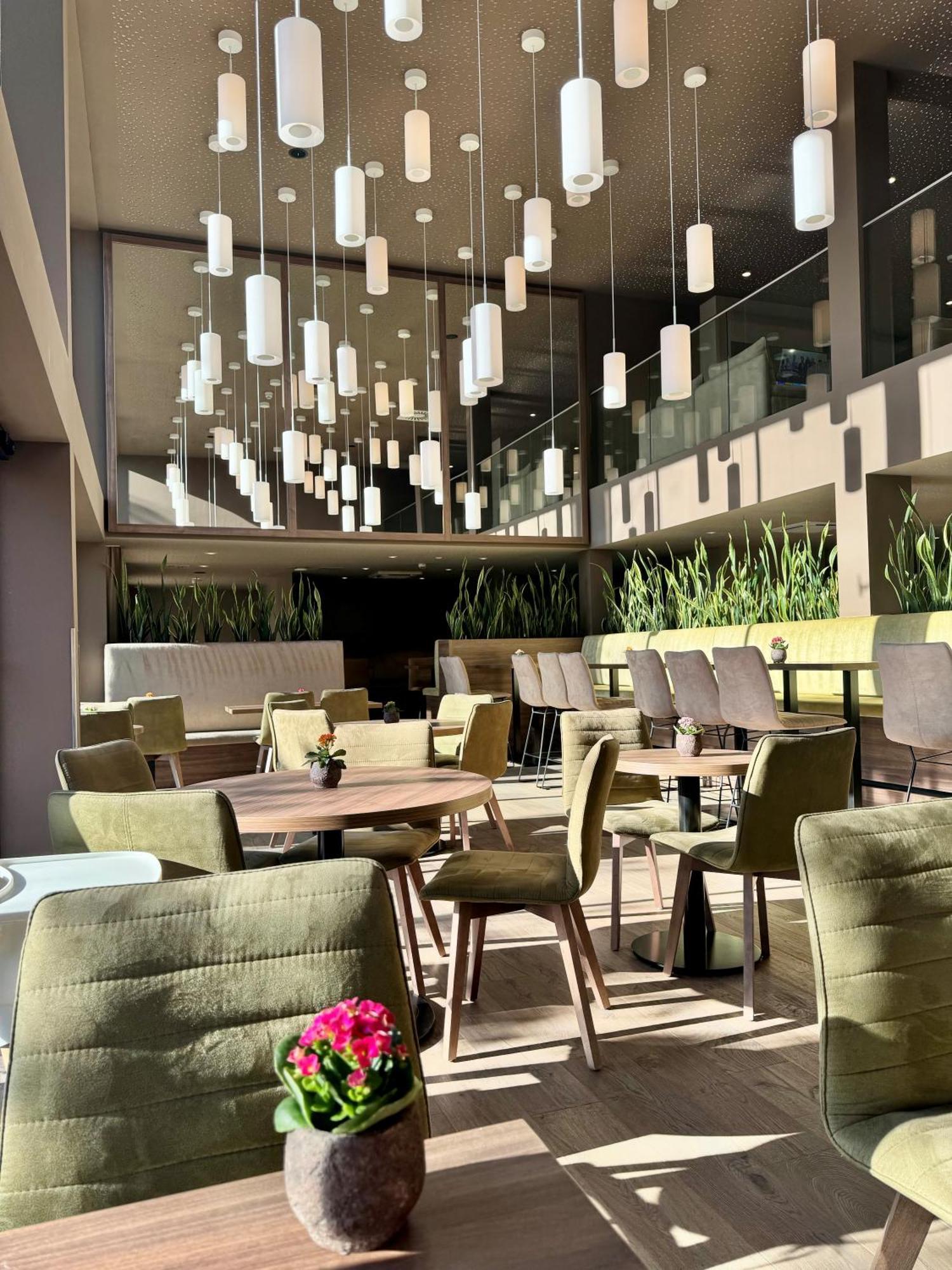 Platzhirsch Living Hotel Kelsterbach Luaran gambar